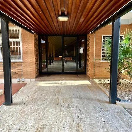 Apartment Acquedotti With Garden