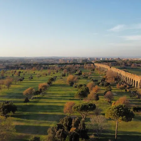Acquedotti With Garden * Rome