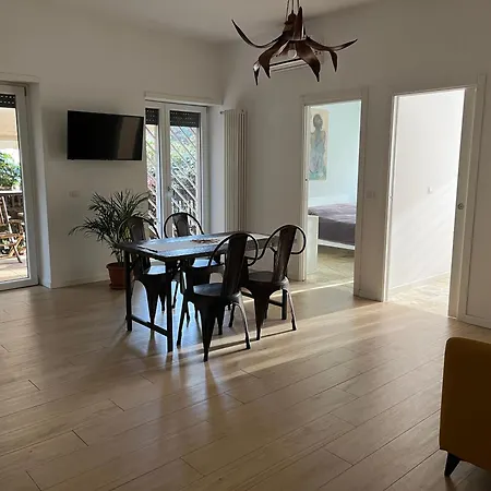 Apartment Acquedotti With Garden *