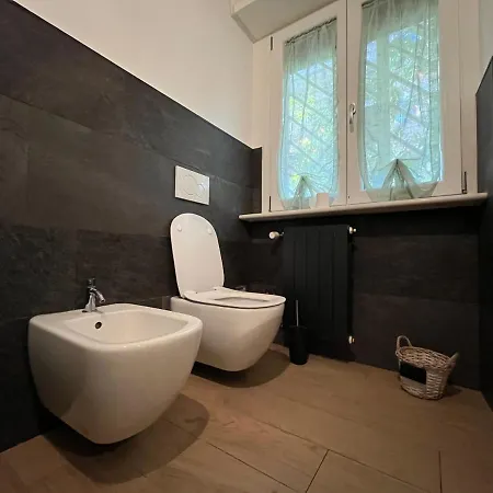 Acquedotti With Garden